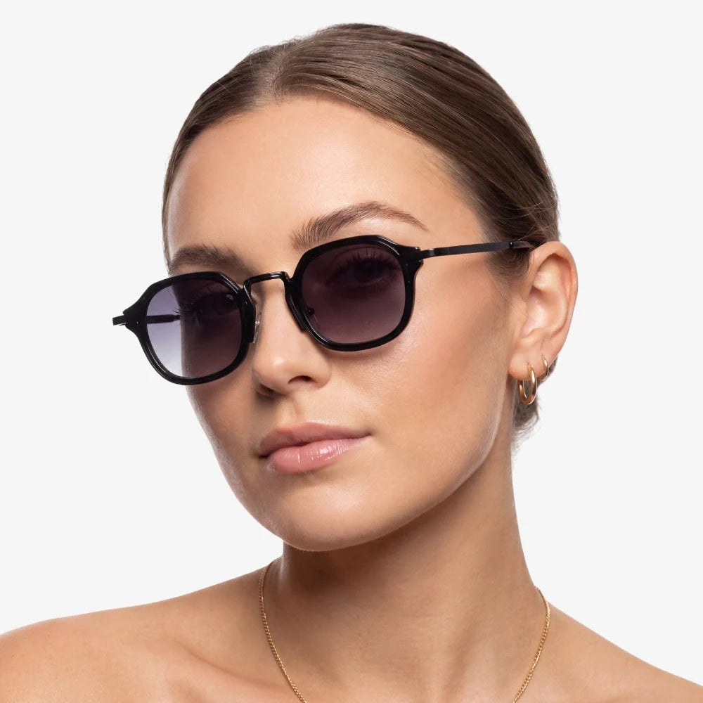Solène Retro Square Sunglasses