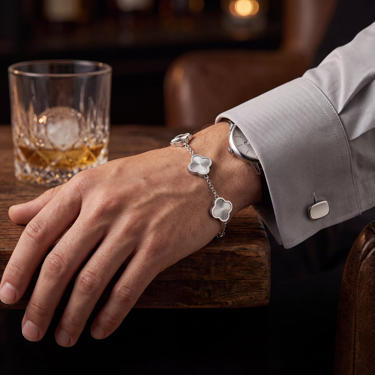 Men's Clover Bracelet - Waterproof & Tarnish-Free